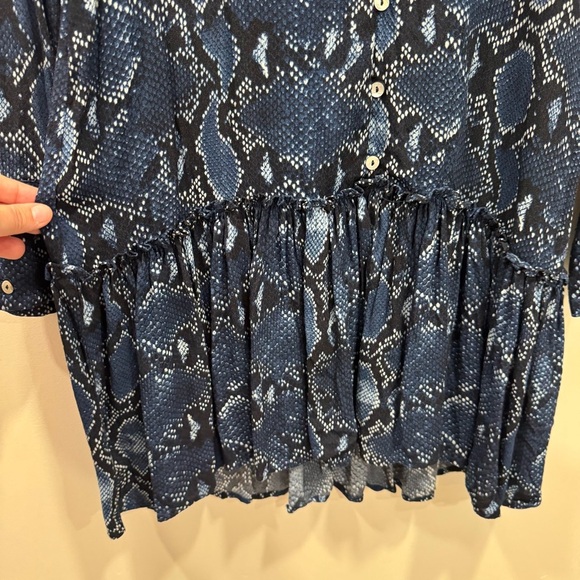 Zara Long Sleeve Blue Snake Print Dress Button Front Long Sleeve Flounce Hem M - Picture 4 of 5